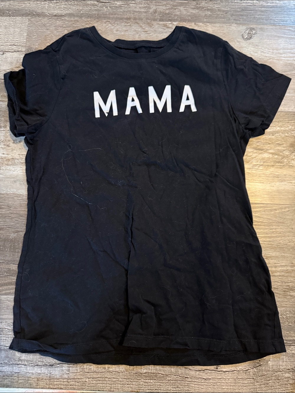 Black "MAMA" Graphic Tee